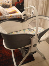 Mastela 6-in-1 Deluxe Multi-functional Bassinet